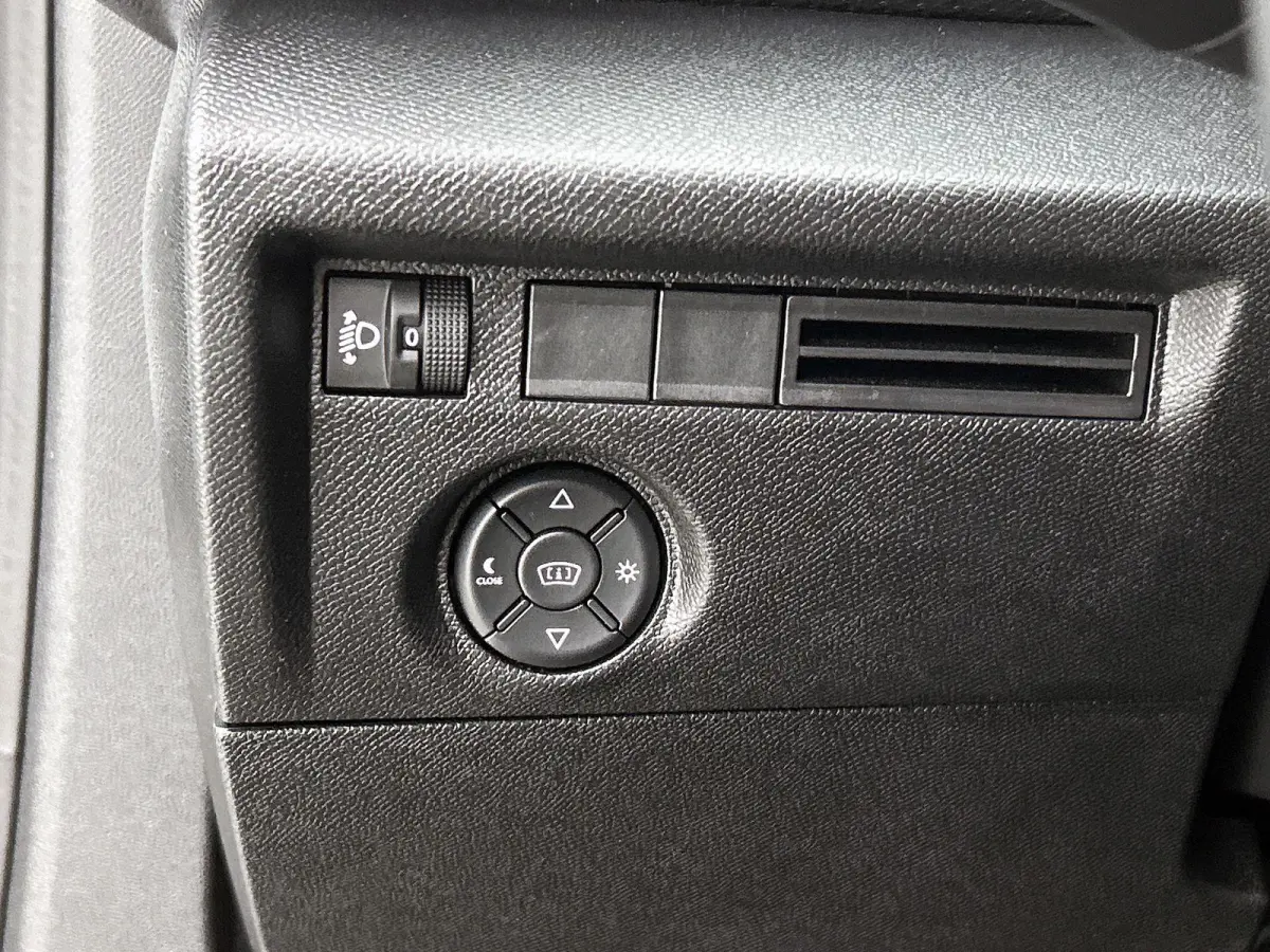 Max Hybrid 145pk Automaat | ACCU 98% |Lage kilometerstand! | Navigatie | 360° Camera | Climate control | Adaptieve Cruise control | Parkeersensoren v+a | Head-up display | Keyless | Dodehoe
