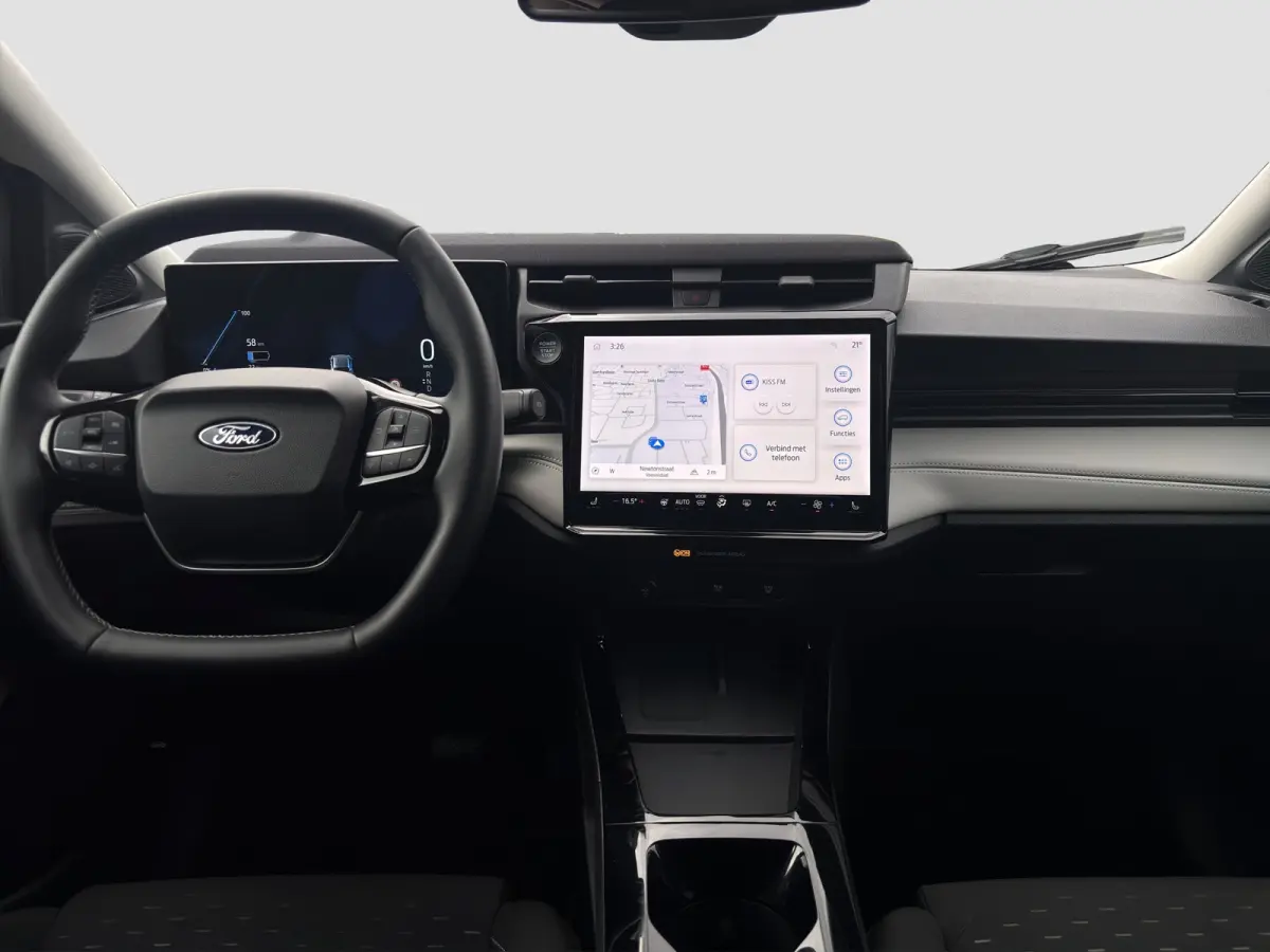 44 kWh 168pk | Apple Carplay | Camera | Stoelverwarming | Org. NL | Cruise Control