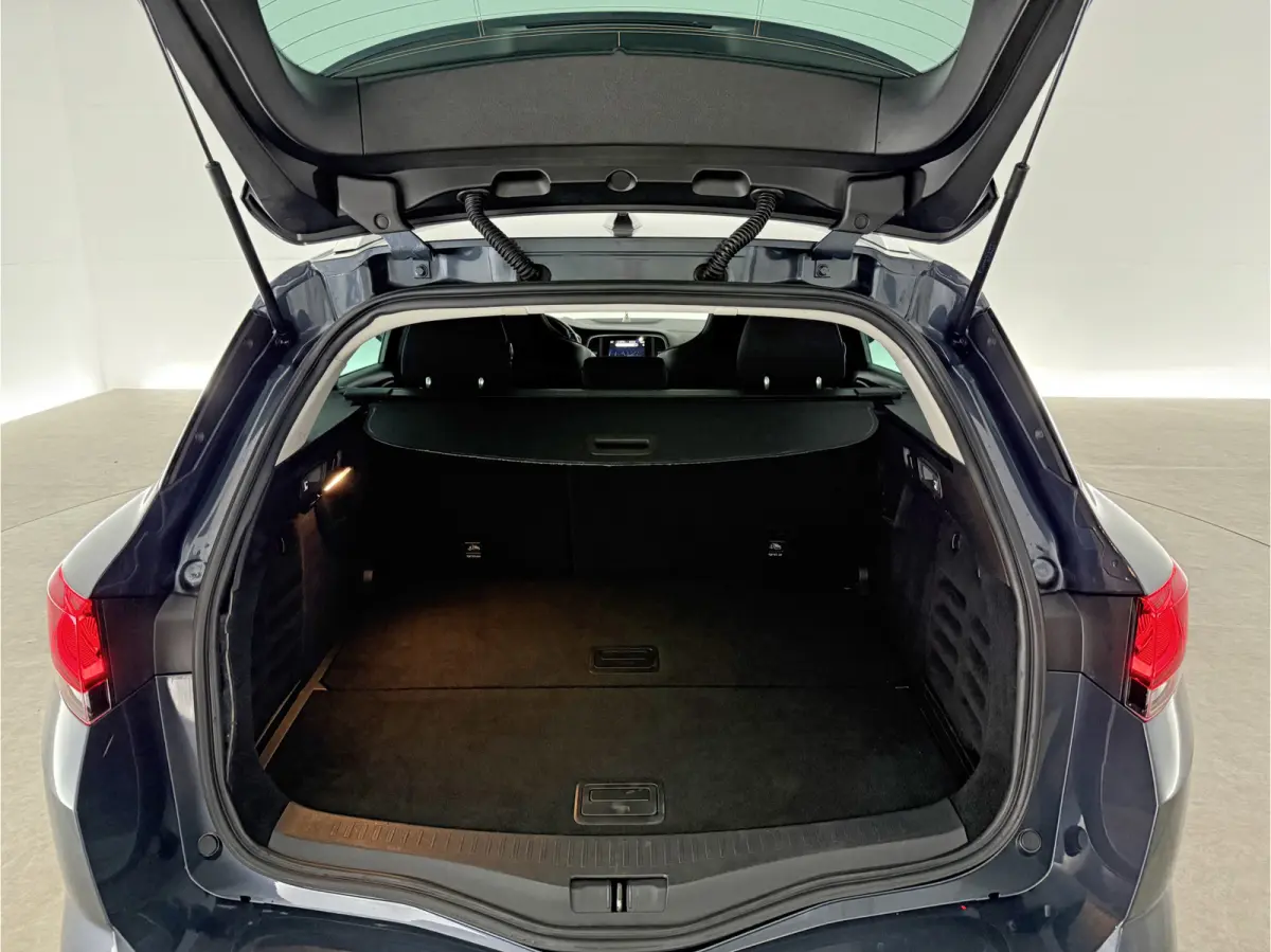 1.3 TCe 160PK R.S. Line | Camera | Bose | Virtual | Trekhaak | Carplay | Sfeer | Cruise | LED | Navi | NAP
