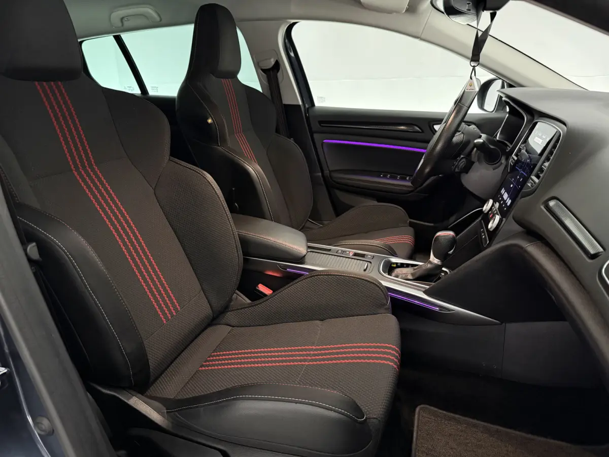 1.3 TCe 160PK R.S. Line | Camera | Bose | Virtual | Trekhaak | Carplay | Sfeer | Cruise | LED | Navi | NAP