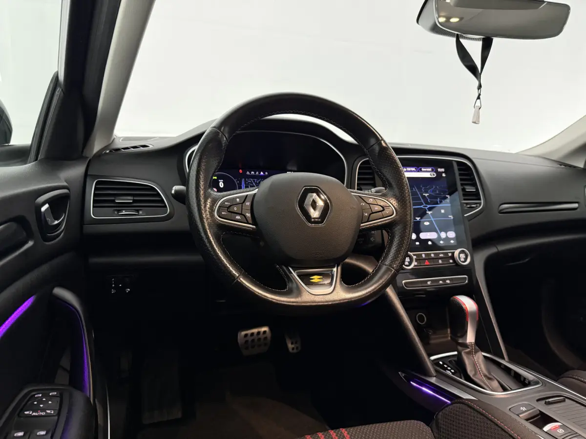1.3 TCe 160PK R.S. Line | Camera | Bose | Virtual | Trekhaak | Carplay | Sfeer | Cruise | LED | Navi | NAP