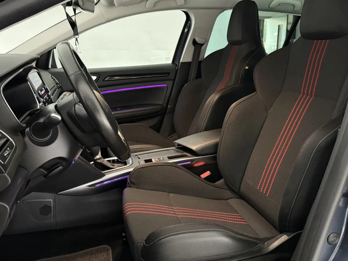 1.3 TCe 160PK R.S. Line | Camera | Bose | Virtual | Trekhaak | Carplay | Sfeer | Cruise | LED | Navi | NAP
