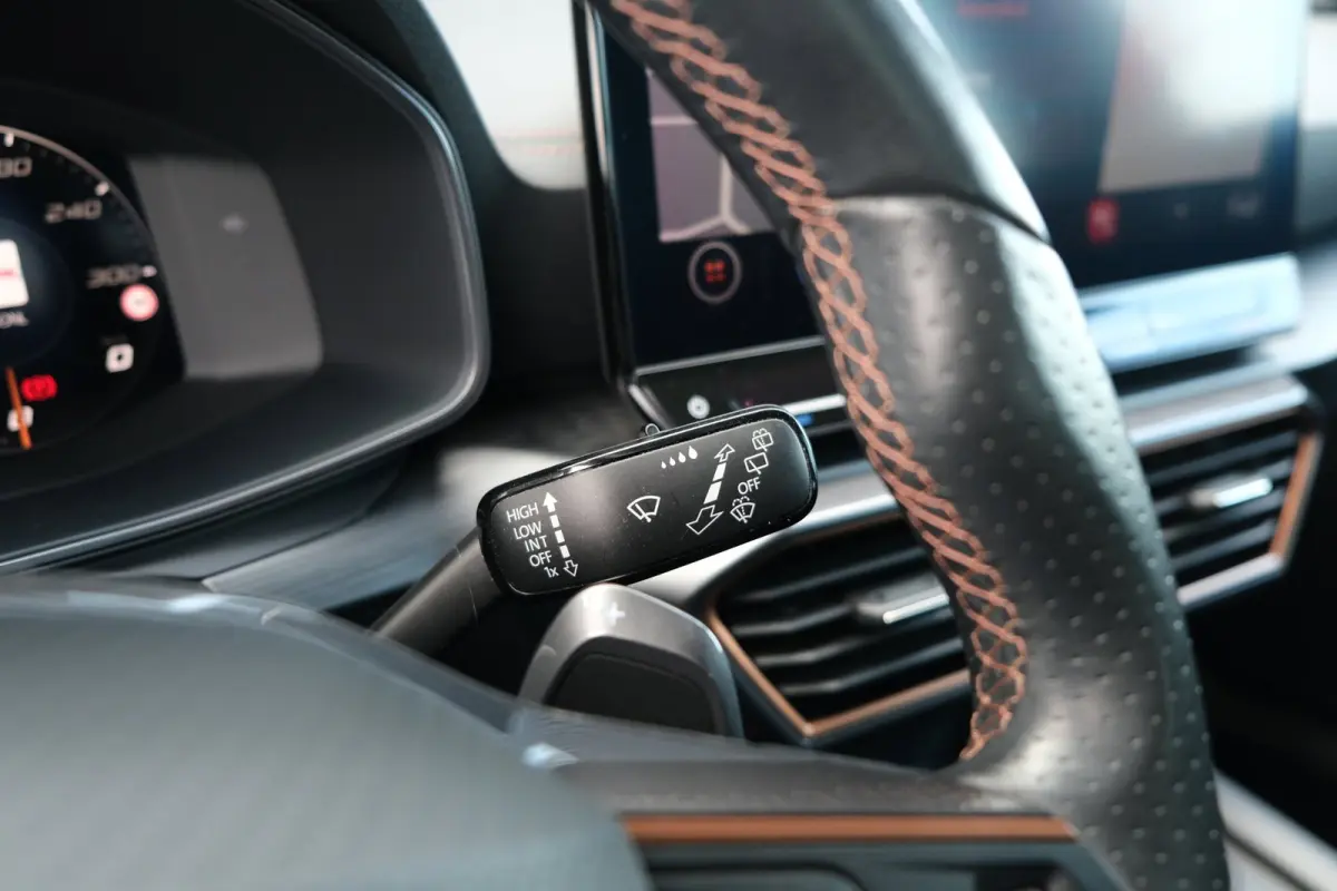 1.4 e-Hybrid VZ 245PK Navi Camera Carplay