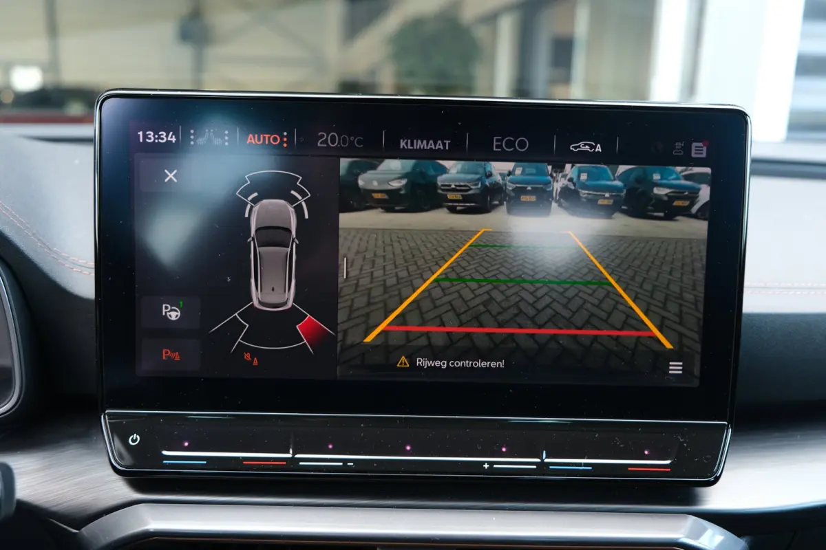 1.4 e-Hybrid VZ 245PK Navi Camera Carplay