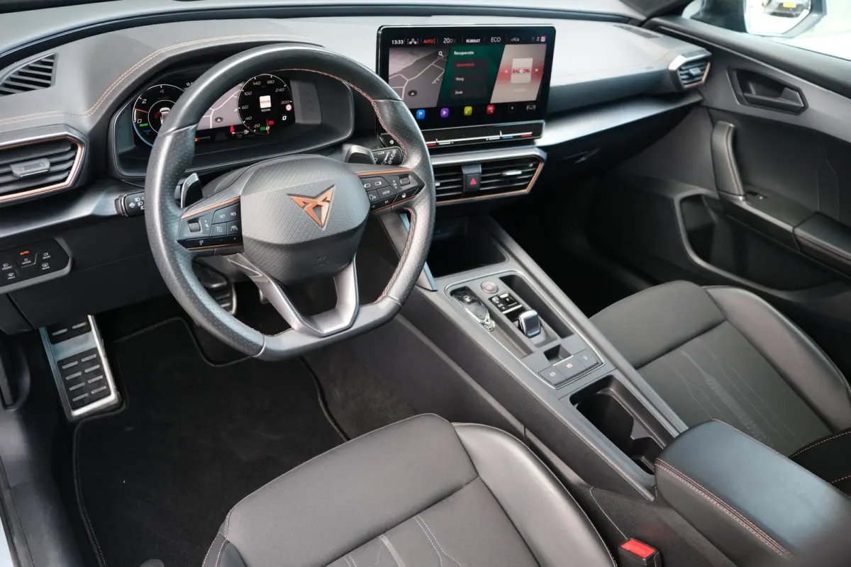1.4 e-Hybrid VZ 245PK Navi Camera Carplay