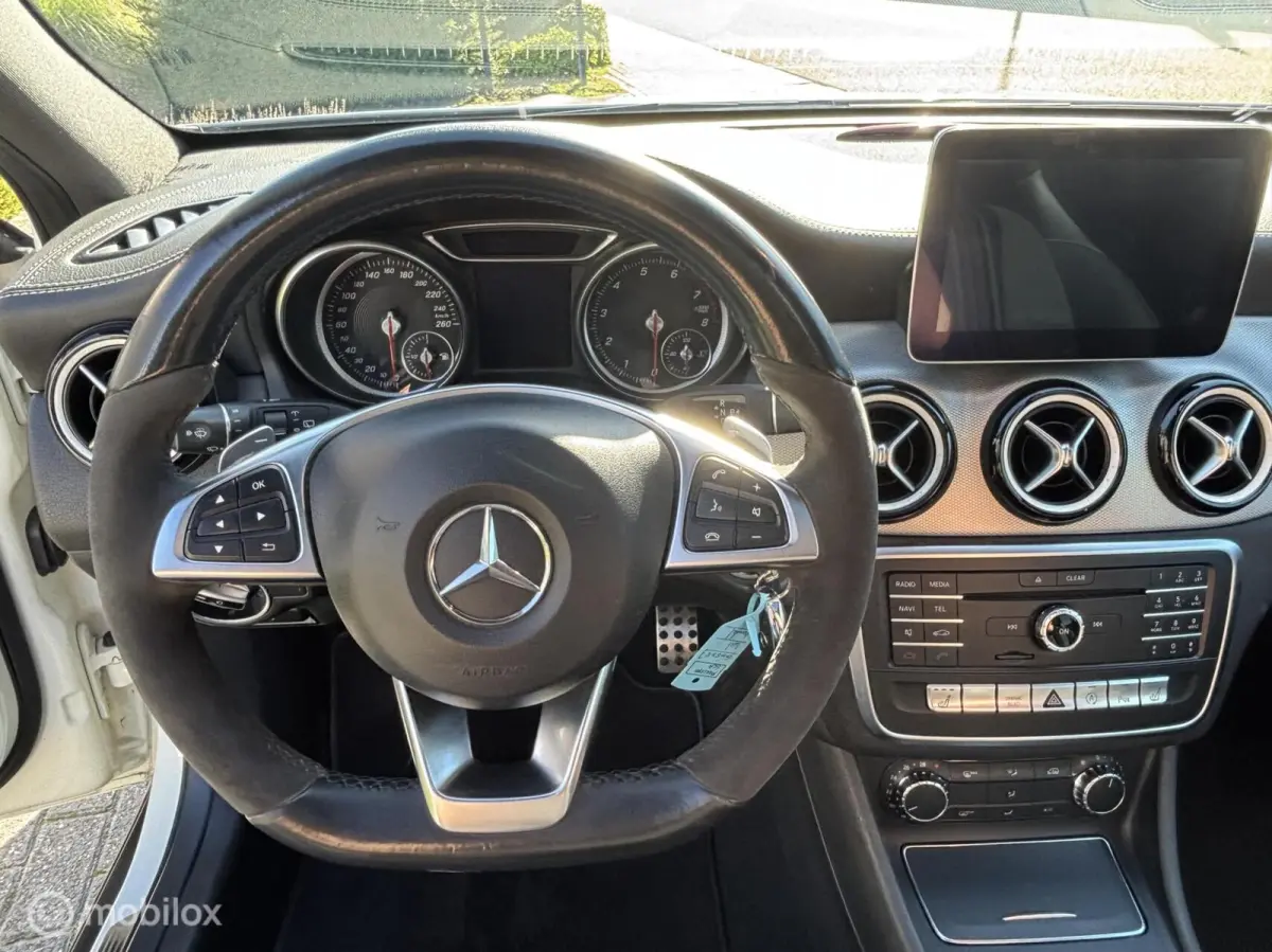 200 Premium Plus AMG Edition