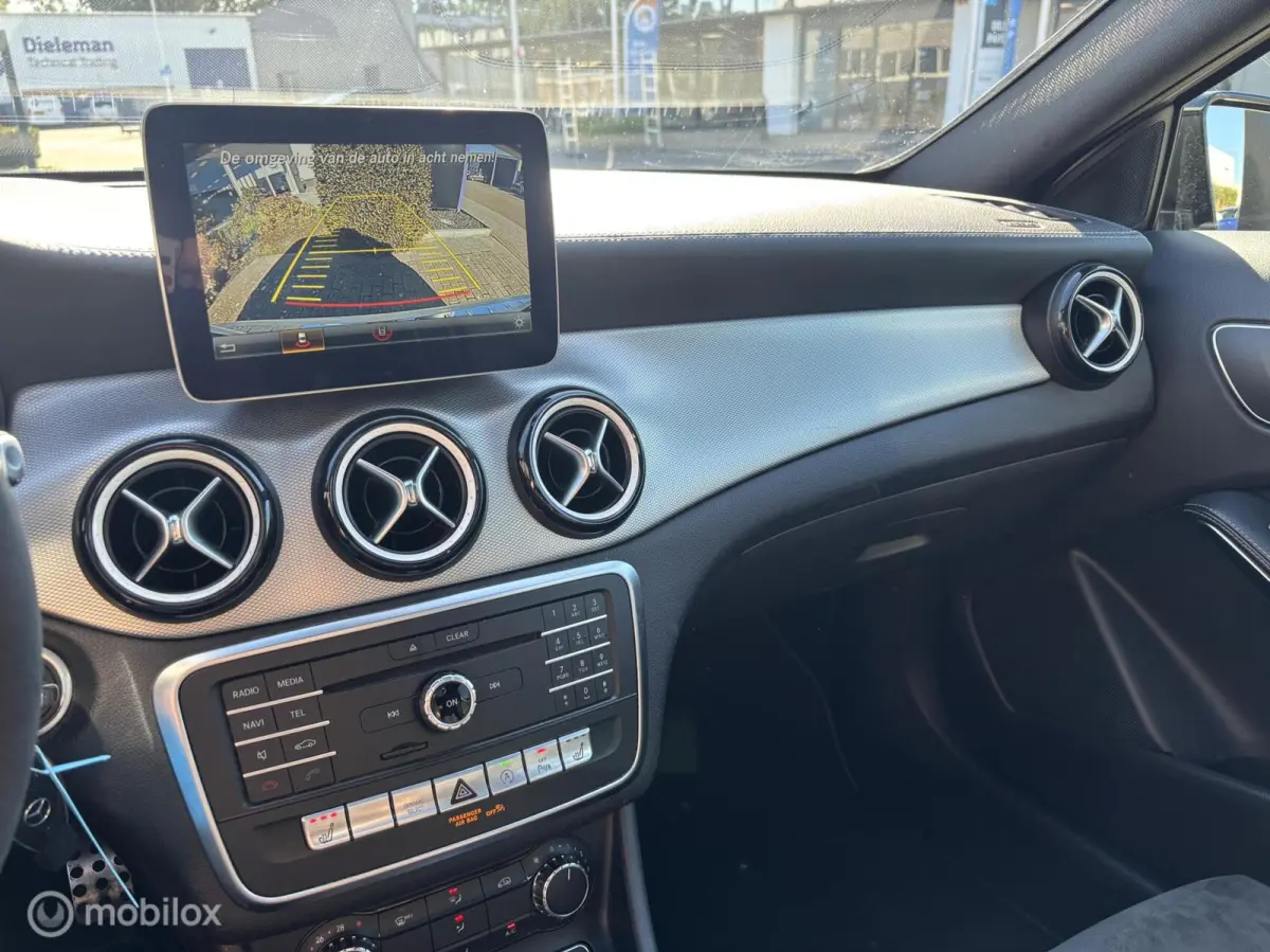 200 Premium Plus AMG Edition
