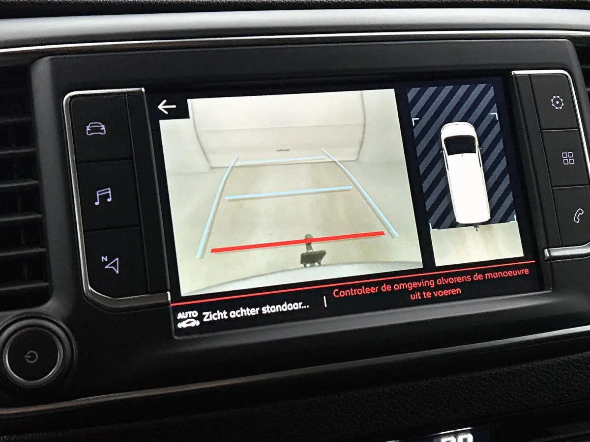 Club M 120pk BlueHDI Automaat | Navigatie | Camera achter | Trekhaak | 3-zitplaatsen | Cruise control | Apple Carplay en Android auto