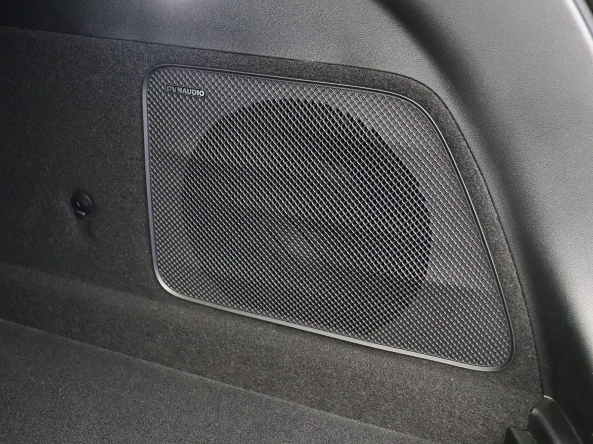 Comfort 82.5 kWh | Rijklaar | 482km WLTP | Panoramadak | Dynaudio | Lederen Bekleding |