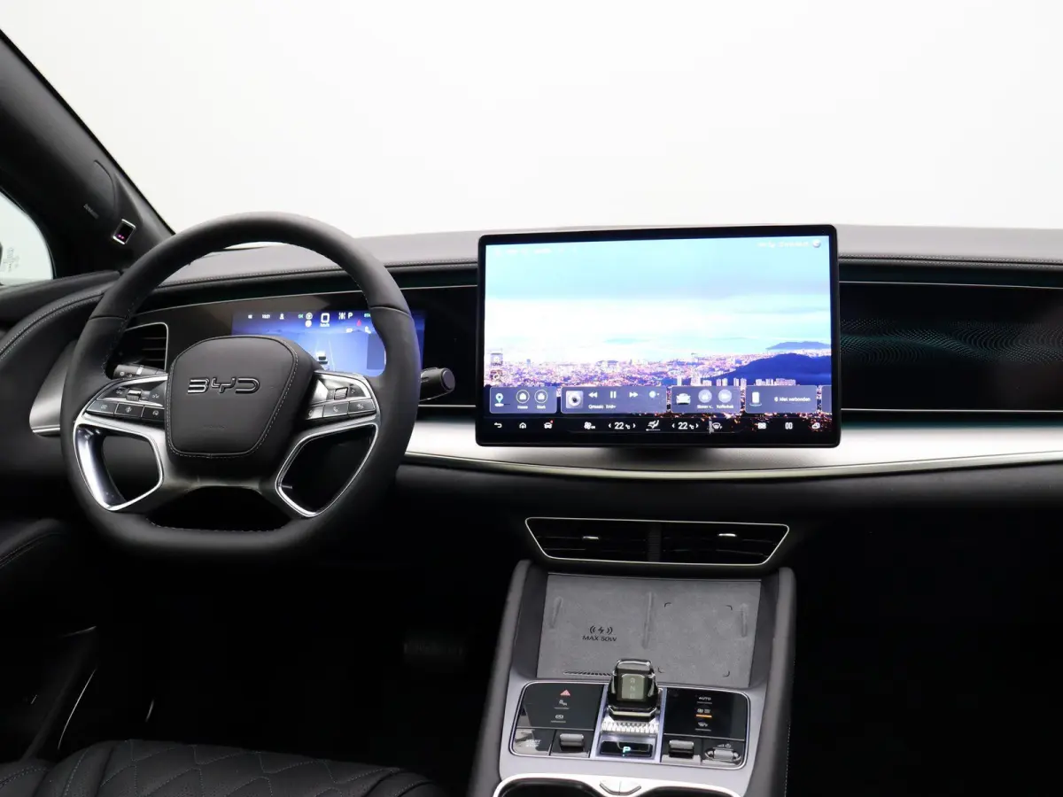 Comfort 82.5 kWh | Rijklaar | 482km WLTP | Panoramadak | Dynaudio | Lederen Bekleding |