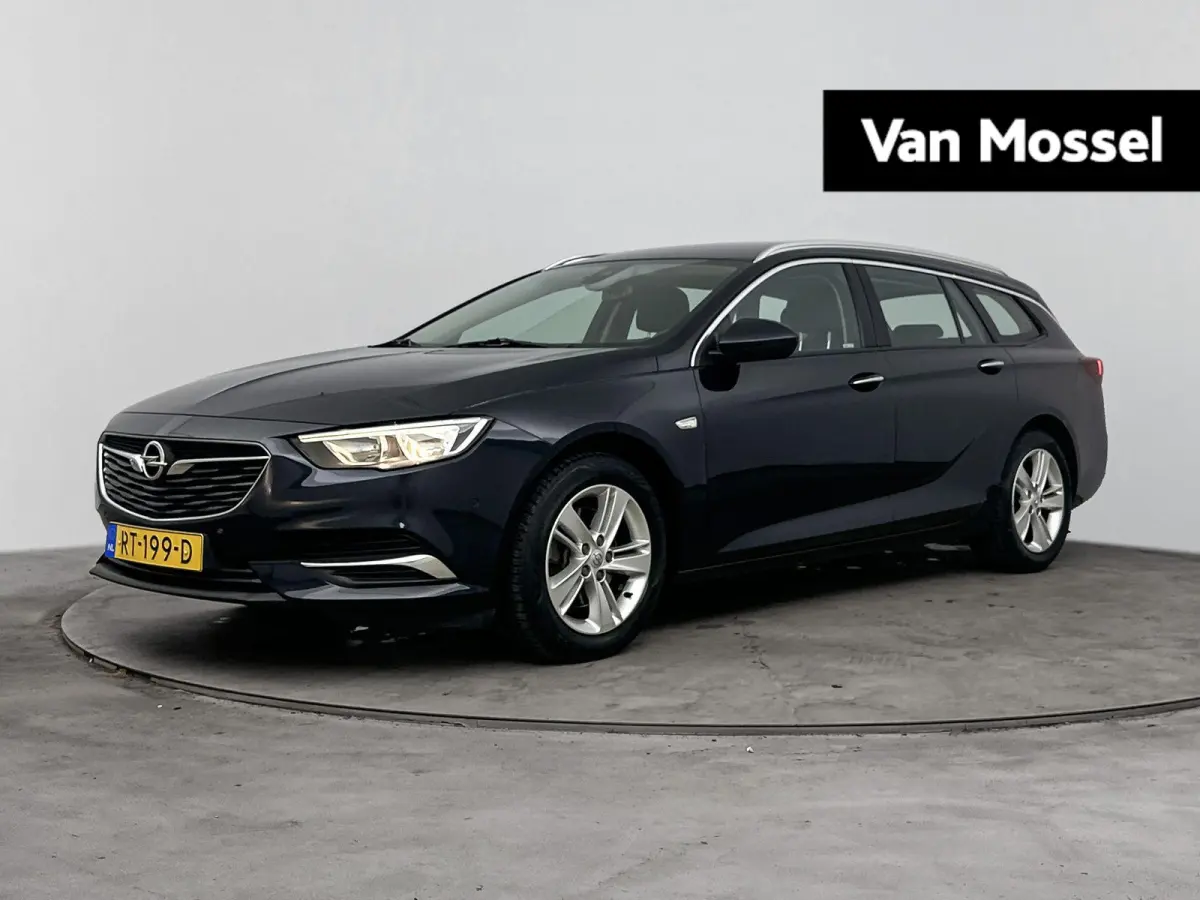 1.5 Turbo Business Executive | Cruise Control | Achteruitrijcamera | Trekhaak | Climate Control | Apple CarPlay/Android Auto |