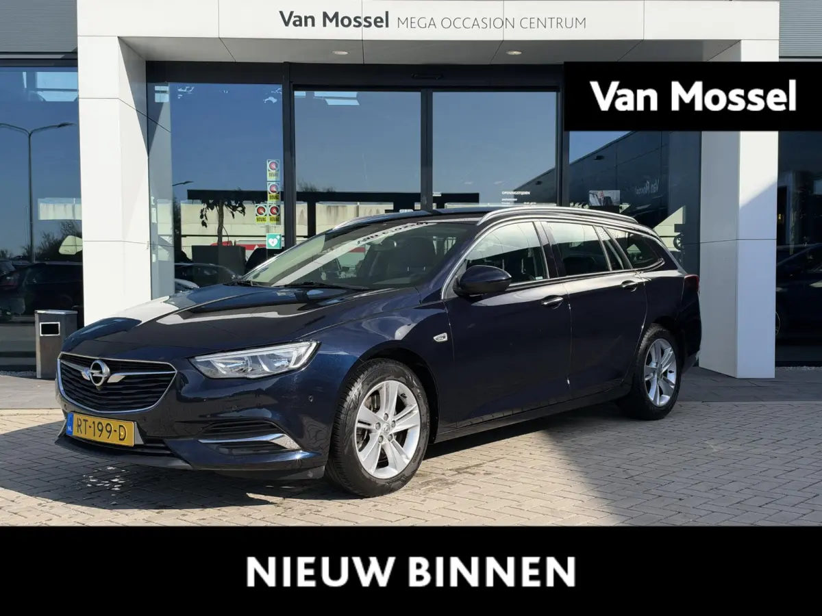 1.5 Turbo Business Executive | Cruise Control | Achteruitrijcamera | Trekhaak | Climate Control | Apple CarPlay/Android Auto |