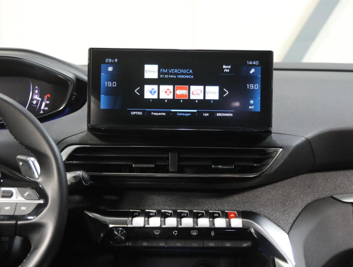 1.2 130PK Allure Pack Business | 1ste eigenaar | AUTOMAAT | Navigatie | Dodehoekdetectie | Camera | LMV | Adaptief Cruise Control | AppleCarPlay/AndroidAuto | Climate Control | Virt.Cockpit 