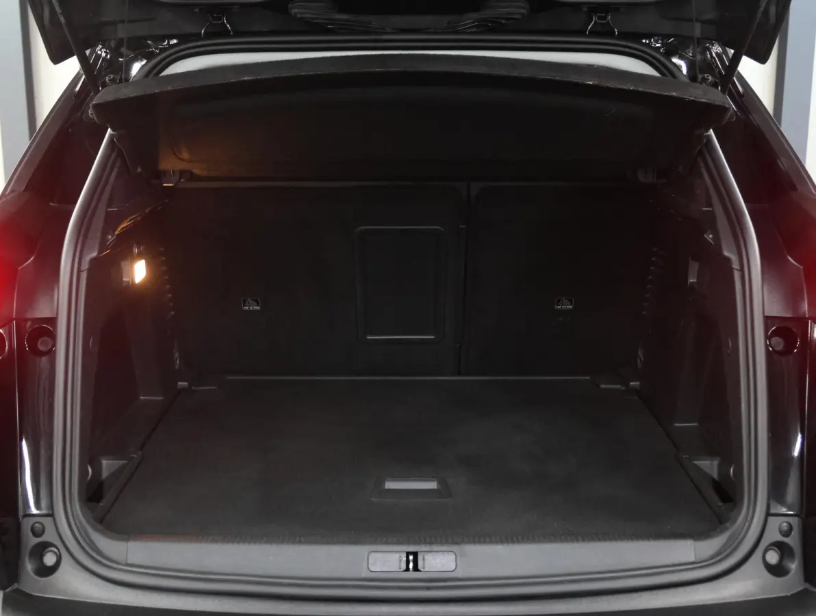 1.2 130PK Allure Pack Business | 1ste eigenaar | AUTOMAAT | Navigatie | Dodehoekdetectie | Camera | LMV | Adaptief Cruise Control | AppleCarPlay/AndroidAuto | Climate Control | Virt.Cockpit 