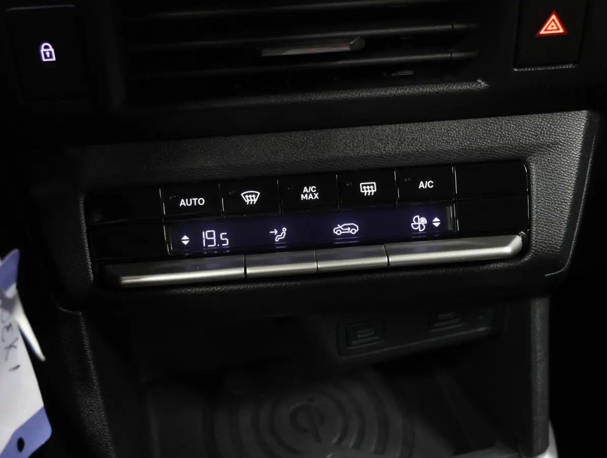 GS 44 kWh 113PK | 1ste eigenaar | ACCU 95% | AppleCarPlay/AndroidAuto | Armsteun | Navigatie | Cruise Control | Climate Control | FULL LED | Camera | Isofix | Privacy Glass | DAB Radio |