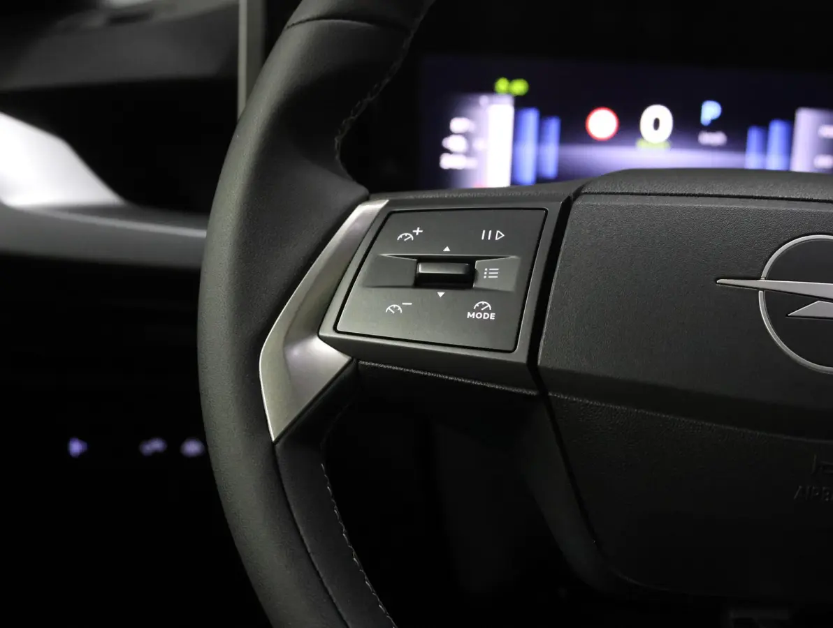GS 44 kWh 113PK | 1ste eigenaar | ACCU 95% | AppleCarPlay/AndroidAuto | Armsteun | Navigatie | Cruise Control | Climate Control | FULL LED | Camera | Isofix | Privacy Glass | DAB Radio |