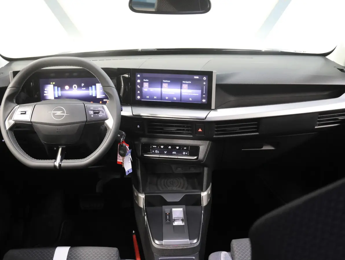 GS 44 kWh 113PK | 1ste eigenaar | ACCU 95% | AppleCarPlay/AndroidAuto | Armsteun | Navigatie | Cruise Control | Climate Control | FULL LED | Camera | Isofix | Privacy Glass | DAB Radio |
