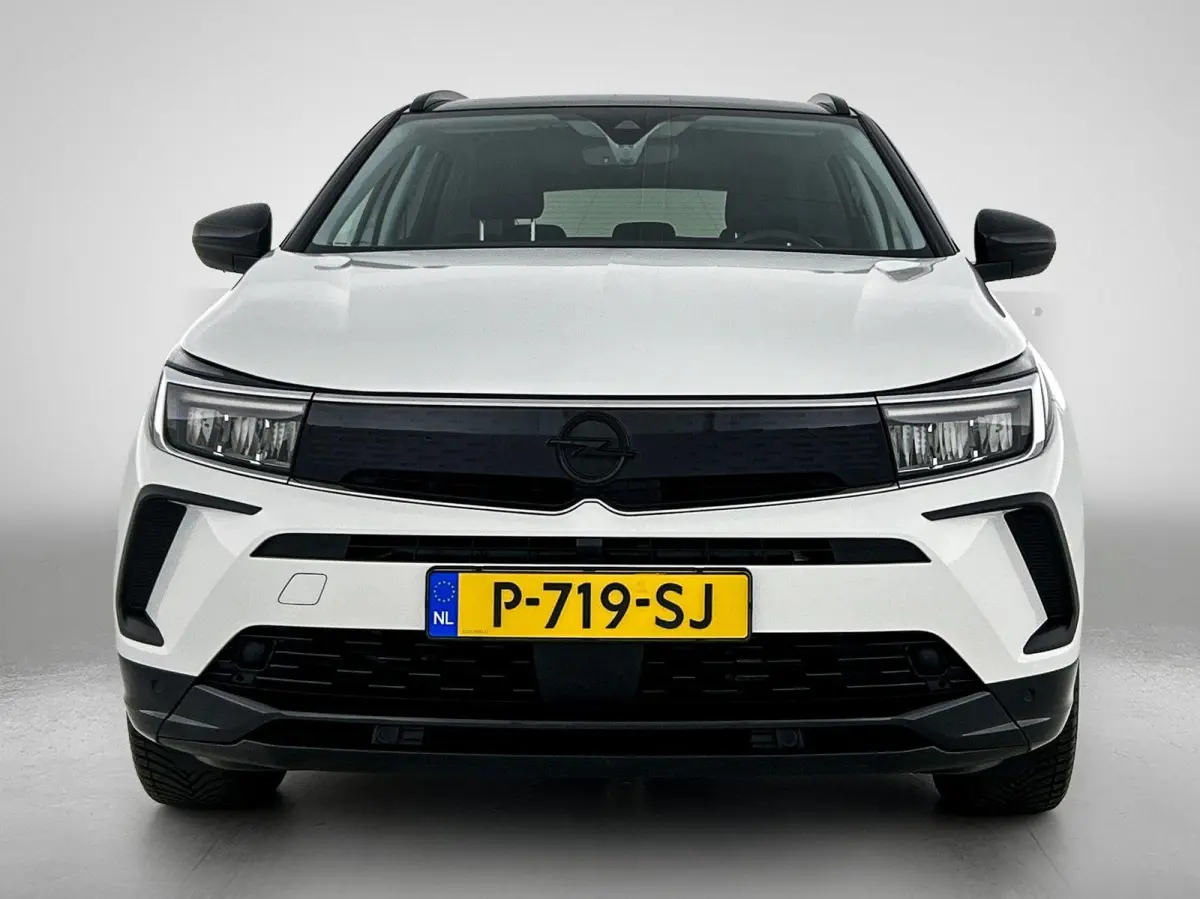 225pk Plug-In Hybrid GS Line Accu 93% | 1ste eigenaar | Stuur/voorruit/stoelverwarming | Camera | 18"LMV | AGR stoelen | AUTOMAAT