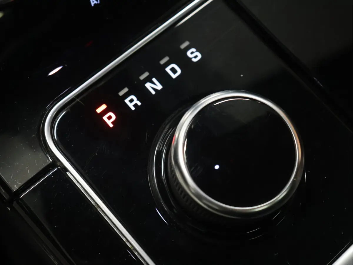 2.0 I4 Turbo AWD SE [SCHUIFKANTELDAK, APPLE CARPLAY, ANDROID, MERIDIAN SURROUND SOUND SYSTEM, STOELVERWARMING, MEMORY SEATS, CRUISE CONTROL, DIGITAL DASH, HEADUP DISPLAY, CAMERA, LEDER, ELEK