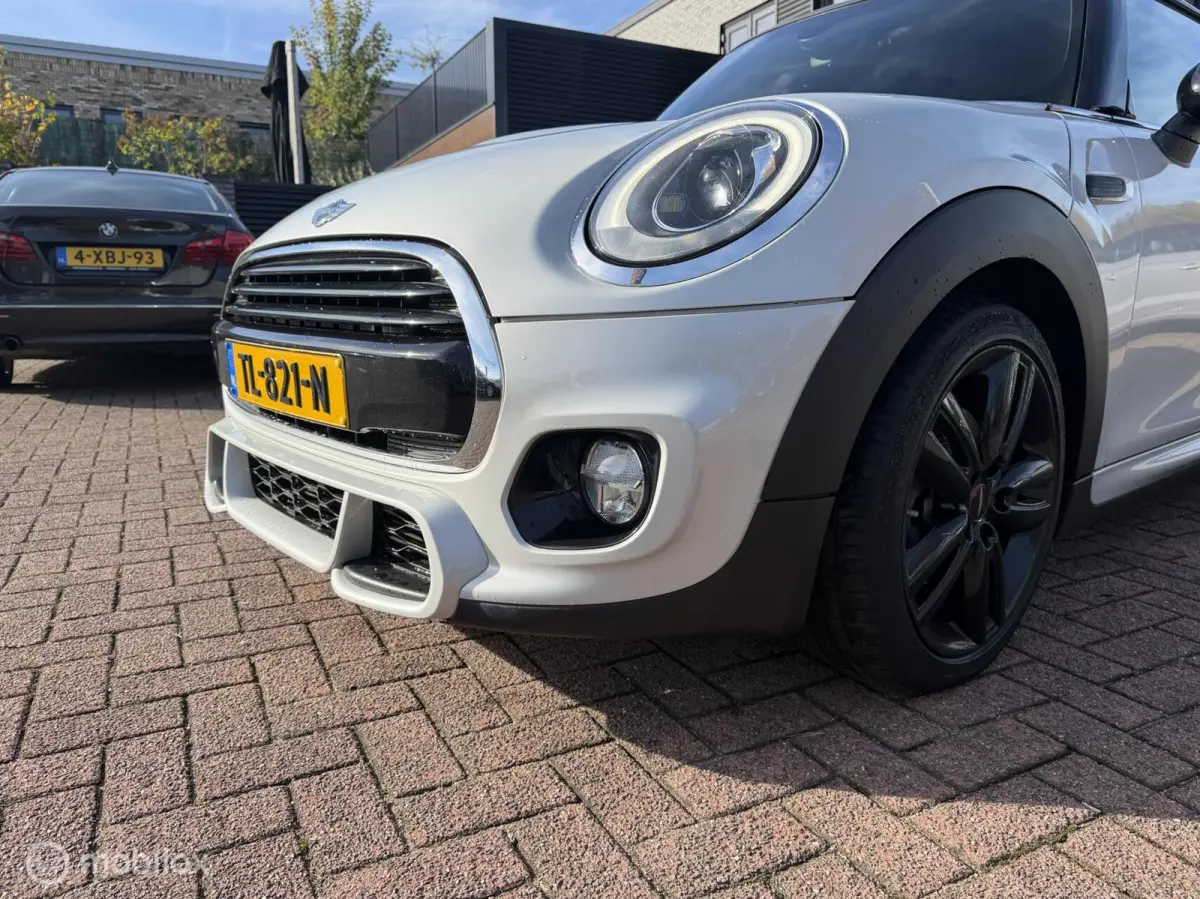 1.5 Cooper Chili JCW Pakket Autom Navi Led Sportst