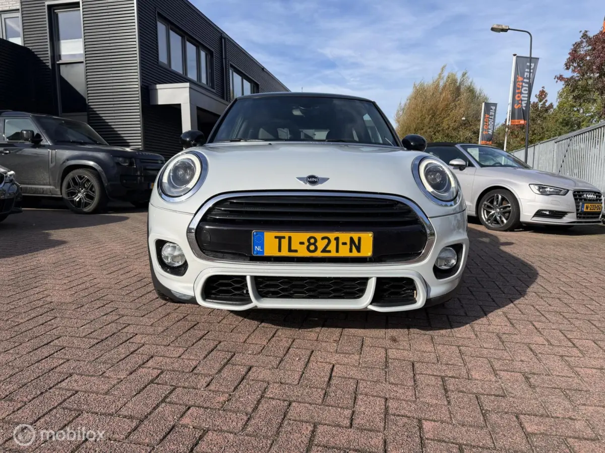 1.5 Cooper Chili JCW Pakket Autom Navi Led Sportst