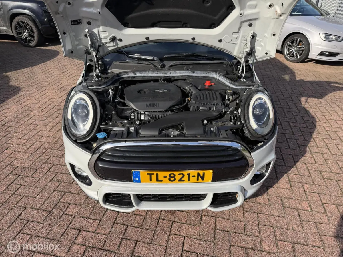 1.5 Cooper Chili JCW Pakket Autom Navi Led Sportst
