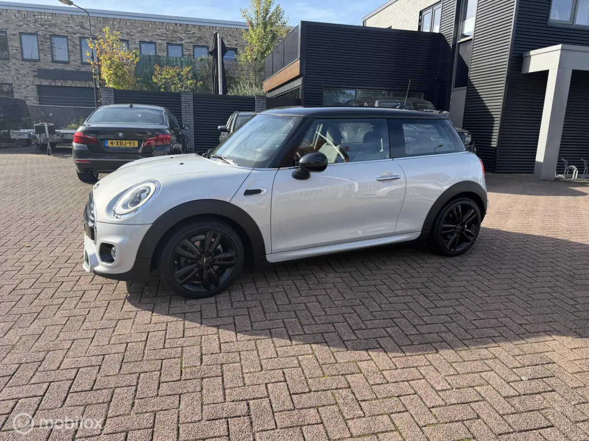 1.5 Cooper Chili JCW Pakket Autom Navi Led Sportst