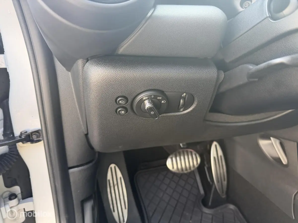 1.5 Cooper Chili JCW Pakket Autom Navi Led Sportst