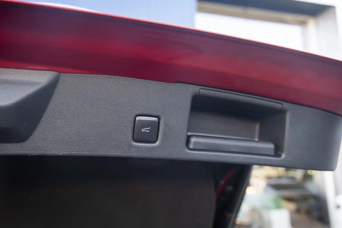 2.5 PHEV Vignale | Pano | Trekhaak | Leder | Memory | B&O | Head-up | Cruise adaptief | Stuur/stoel/voorruit verwarming | Camera | Achteruitrijcamera | Apple Carplay/Android Auto|telefoonint