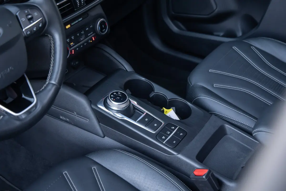 2.5 PHEV Vignale | Pano | Trekhaak | Leder | Memory | B&O | Head-up | Cruise adaptief | Stuur/stoel/voorruit verwarming | Camera | Achteruitrijcamera | Apple Carplay/Android Auto|telefoonint
