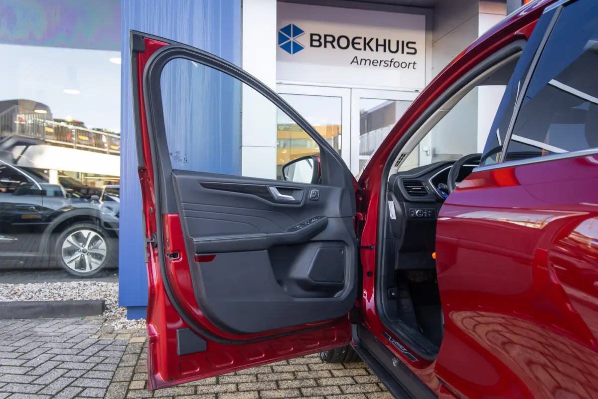 2.5 PHEV Vignale | Pano | Trekhaak | Leder | Memory | B&O | Head-up | Cruise adaptief | Stuur/stoel/voorruit verwarming | Camera | Achteruitrijcamera | Apple Carplay/Android Auto|telefoonint