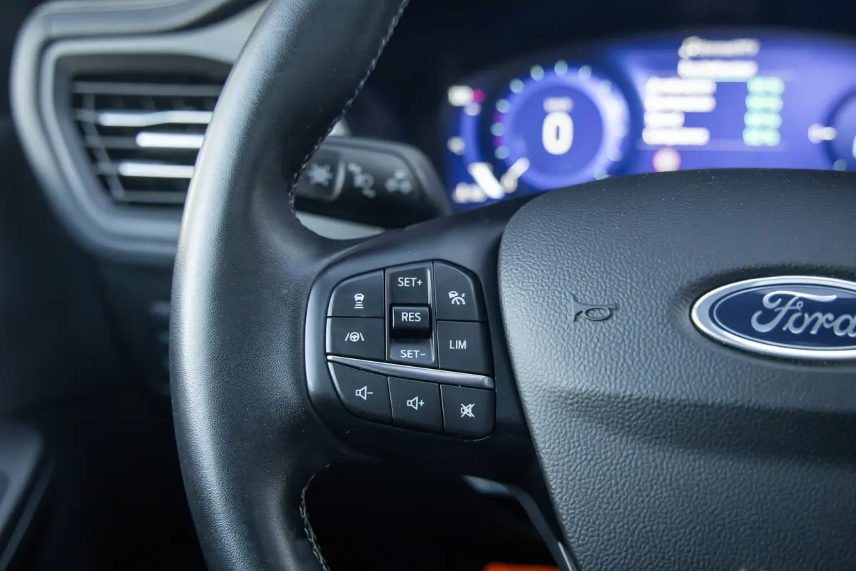2.5 PHEV Vignale | Pano | Trekhaak | Leder | Memory | B&O | Head-up | Cruise adaptief | Stuur/stoel/voorruit verwarming | Camera | Achteruitrijcamera | Apple Carplay/Android Auto|telefoonint