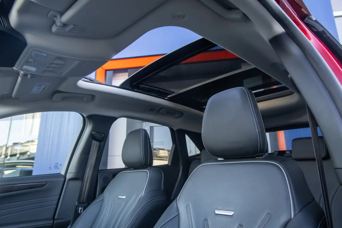 2.5 PHEV Vignale | Pano | Trekhaak | Leder | Memory | B&O | Head-up | Cruise adaptief | Stuur/stoel/voorruit verwarming | Camera | Achteruitrijcamera | Apple Carplay/Android Auto|telefoonint