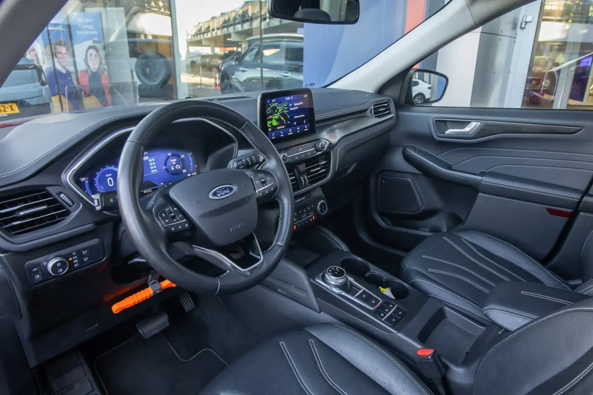 2.5 PHEV Vignale | Pano | Trekhaak | Leder | Memory | B&O | Head-up | Cruise adaptief | Stuur/stoel/voorruit verwarming | Camera | Achteruitrijcamera | Apple Carplay/Android Auto|telefoonint