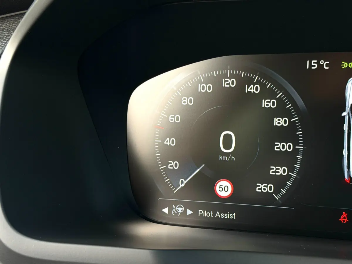 2.0 T8 Recharge AWD | Pilot Assist | Trekhaak | Camera | Dodehoek | Carplay