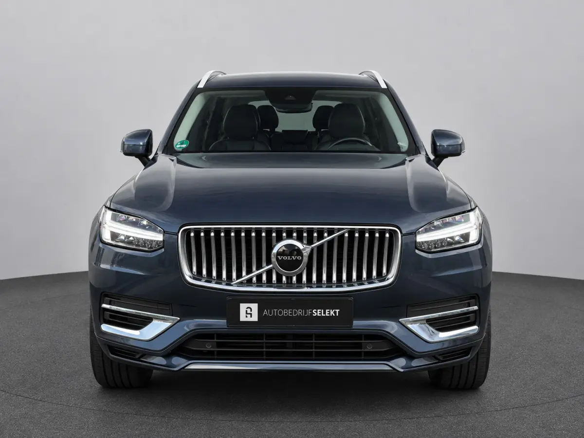 2.0 T8 Recharge AWD | Pilot Assist | Trekhaak | Camera | Dodehoek | Carplay