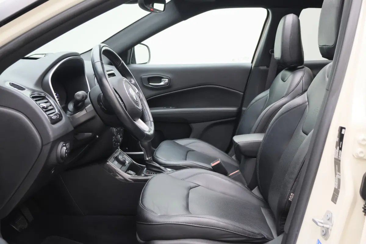 4xe 240 Plug-in Hybrid S