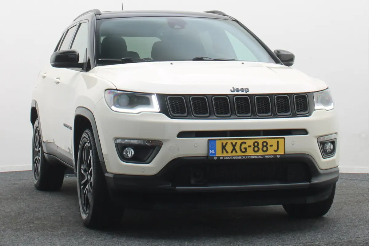 4xe 240 Plug-in Hybrid S
