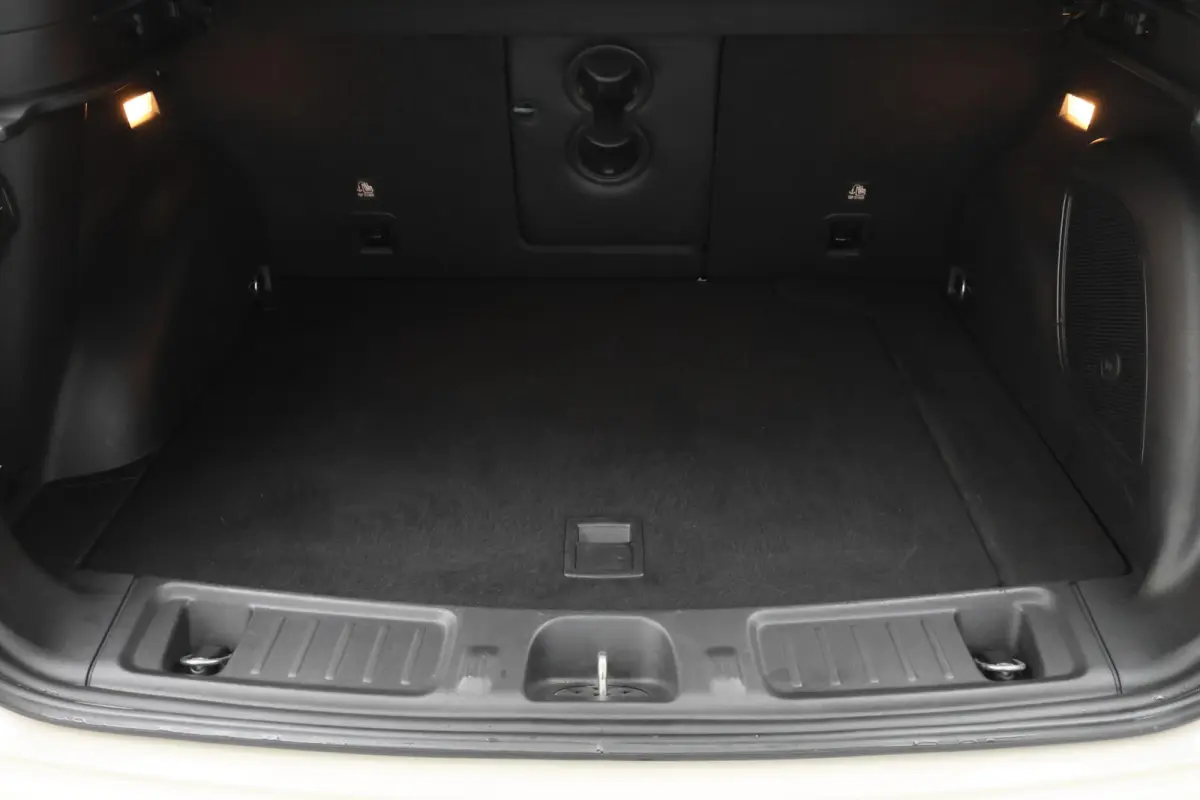 4xe 240 Plug-in Hybrid S