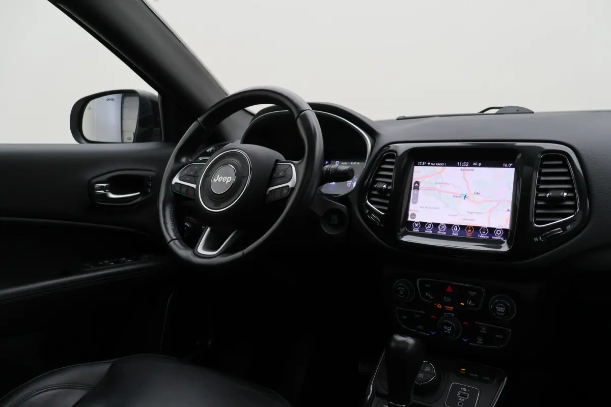 4xe 240 Plug-in Hybrid S