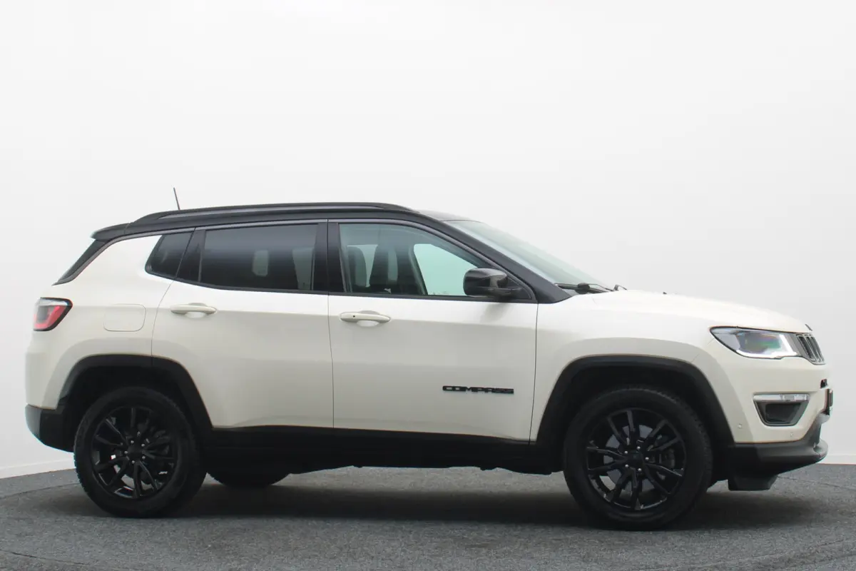 4xe 240 Plug-in Hybrid S