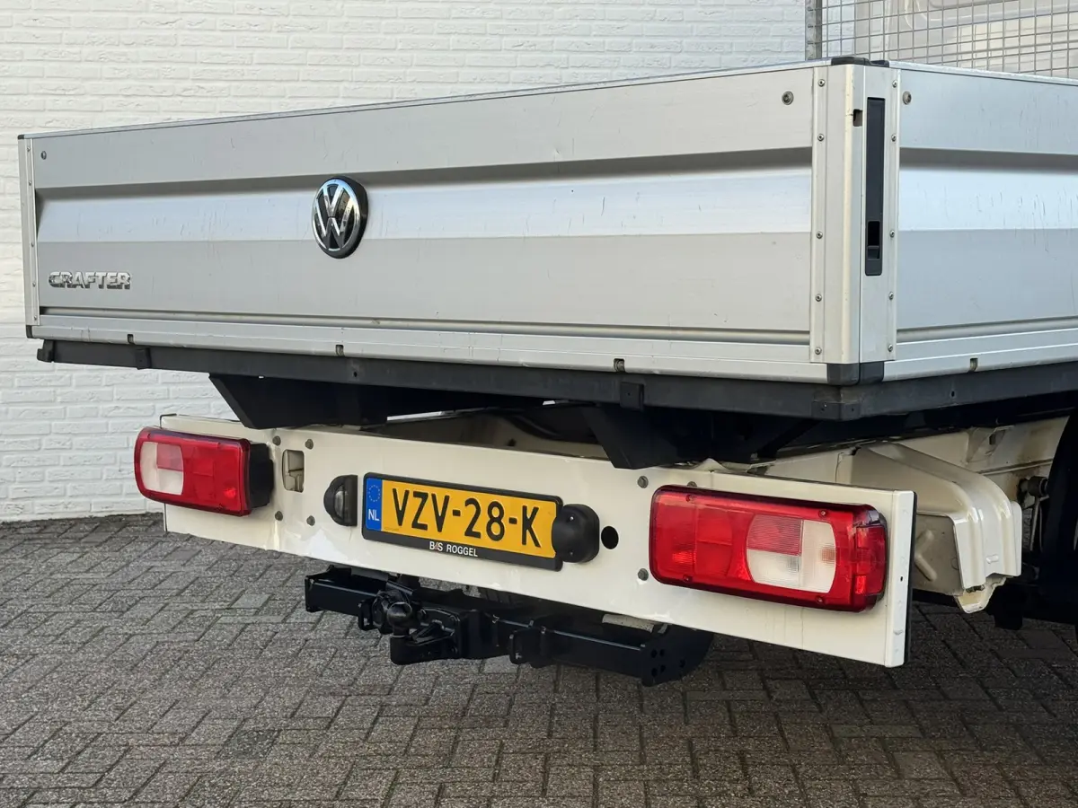 35 2.0 TDI L3 DC Trendline Trekhaak 2800kg Trekgewicht Airco Cruise Carplay laadbak 2.700X 2.030