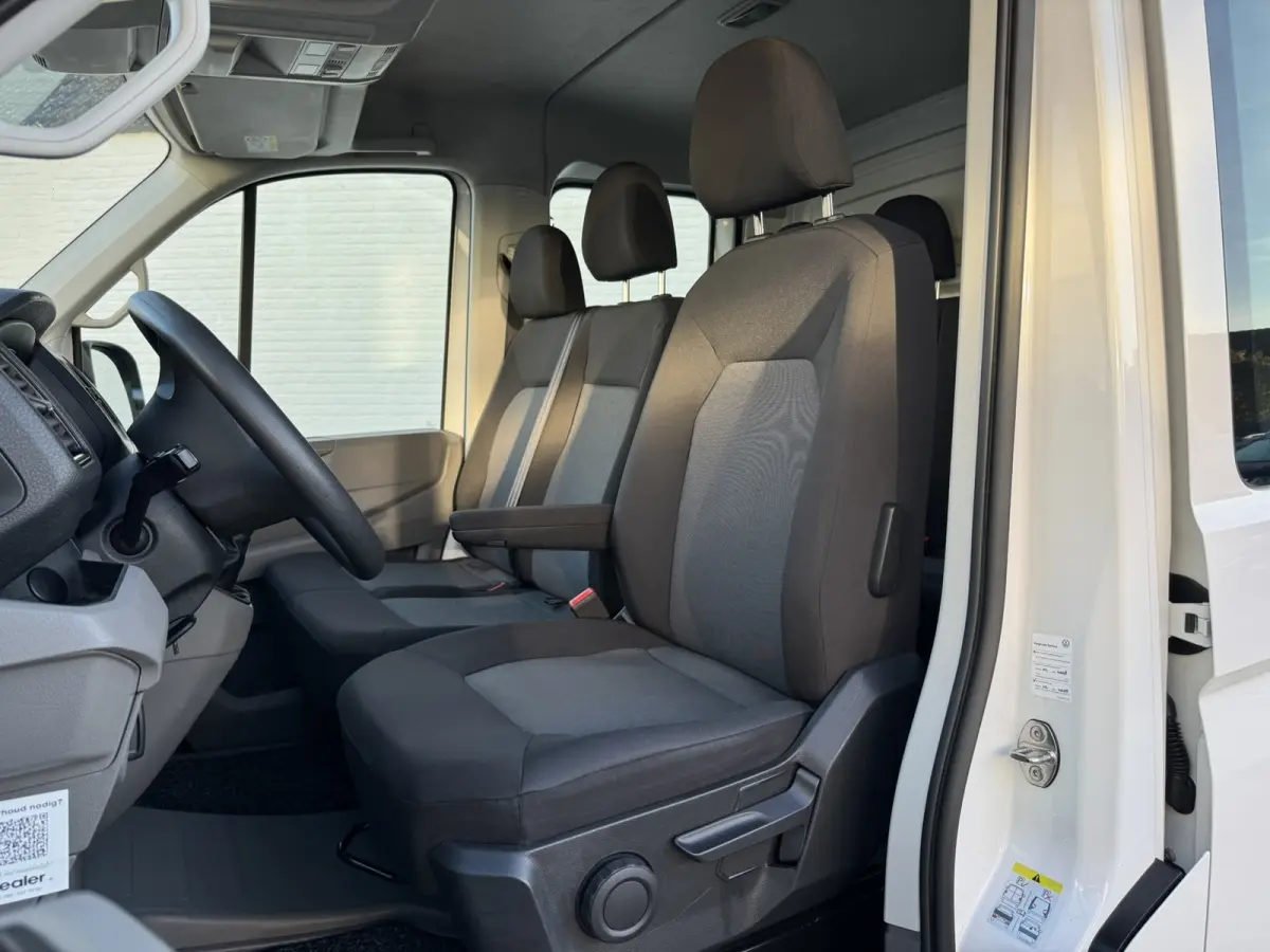 35 2.0 TDI L3 DC Trendline Trekhaak 2800kg Trekgewicht Airco Cruise Carplay laadbak 2.700X 2.030