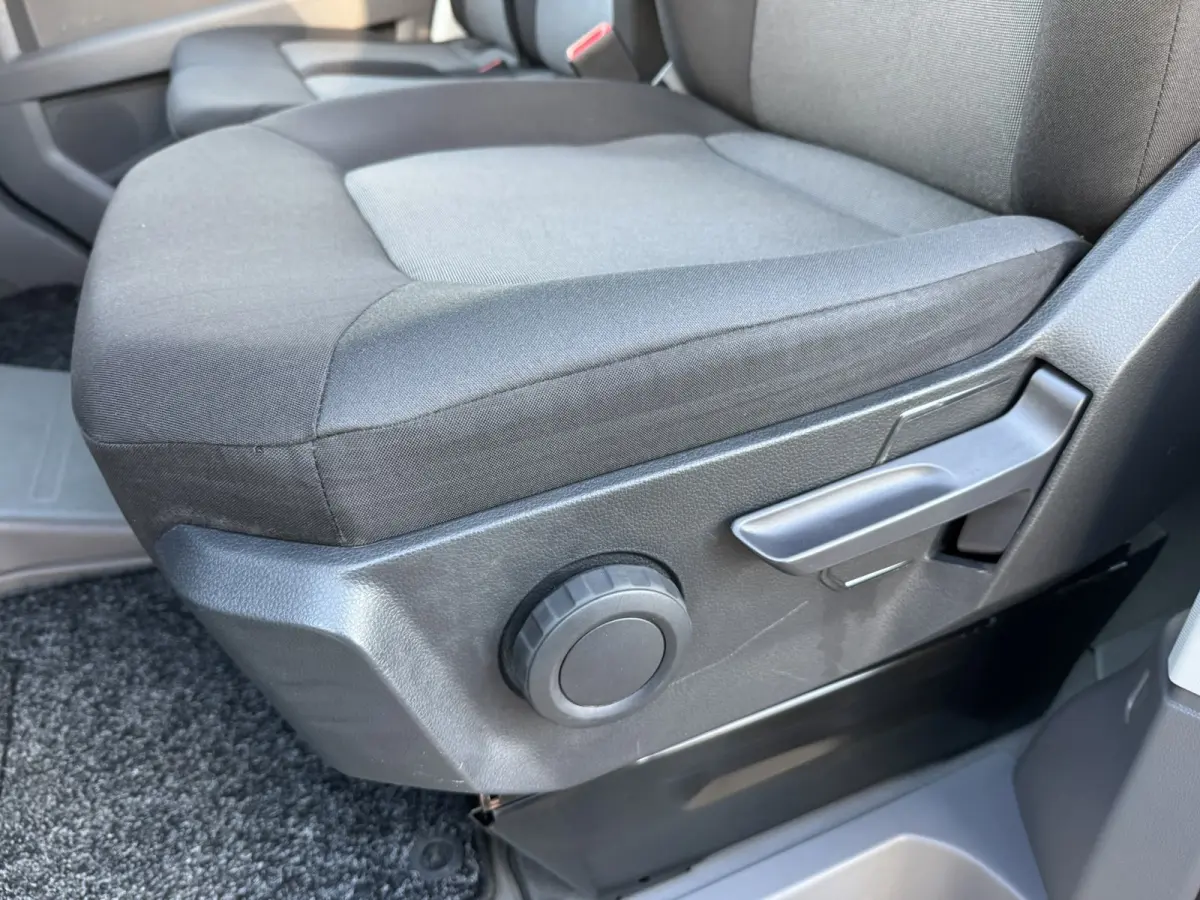 35 2.0 TDI L3 DC Trendline Trekhaak 2800kg Trekgewicht Airco Cruise Carplay laadbak 2.700X 2.030