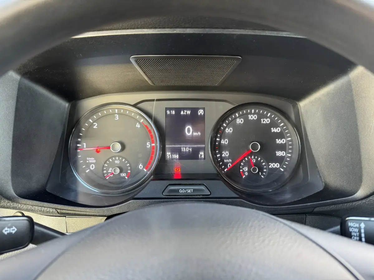 35 2.0 TDI L3 DC Trendline Trekhaak 2800kg Trekgewicht Airco Cruise Carplay laadbak 2.700X 2.030