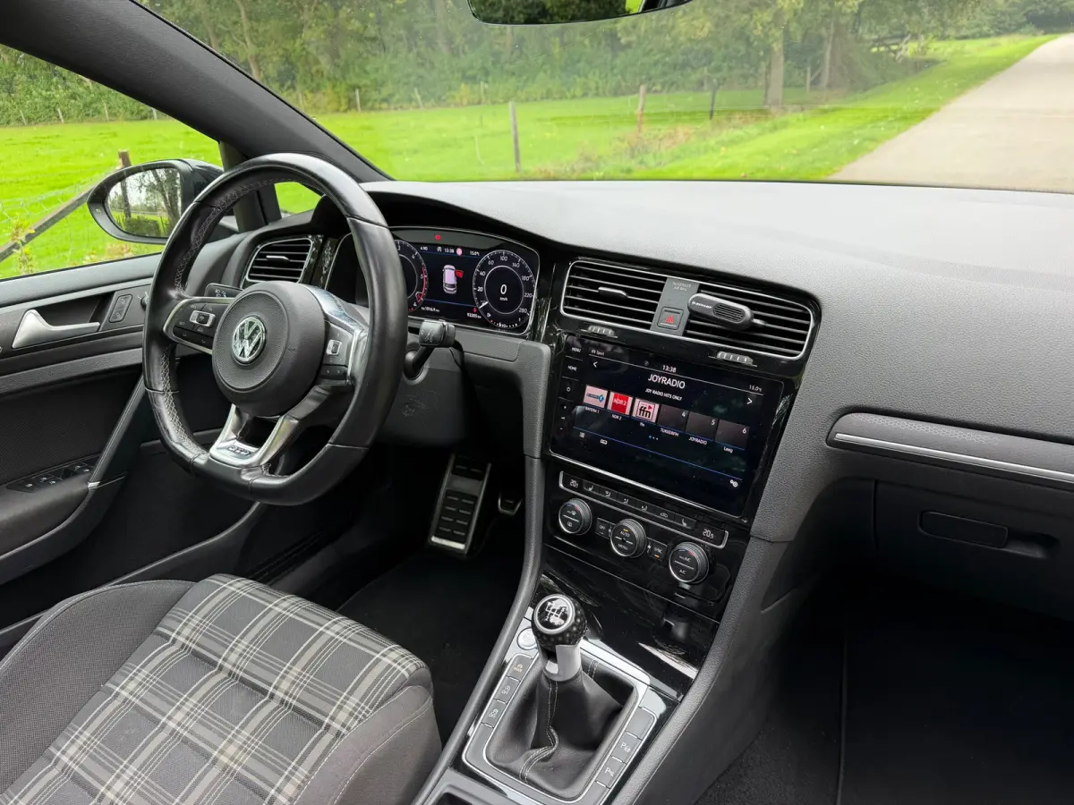 2.0 TDI GTD | " 92.000 " KM + Pano + Keyless Nu € 18.750,- !!!