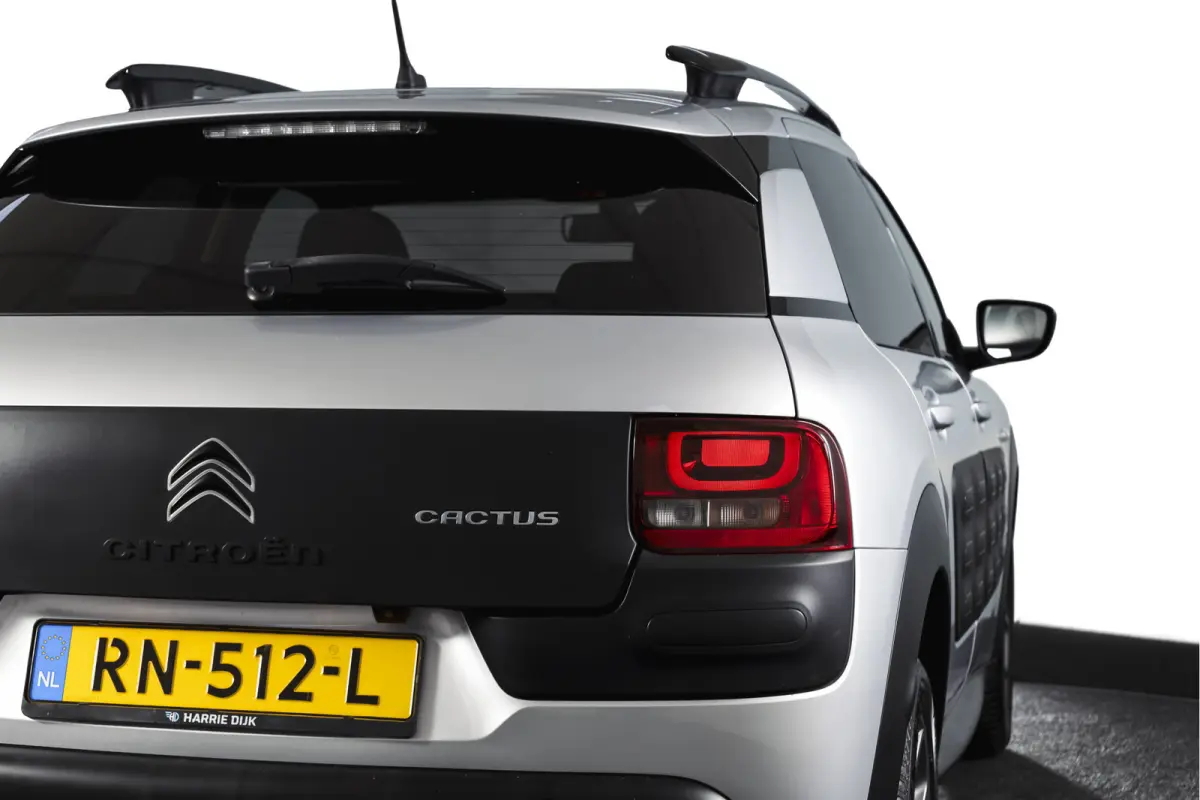 1.2 PureTech Shine 82 PK Org.NL | Cruise | PDC | Camera | NAV | ECC | LM 16" |