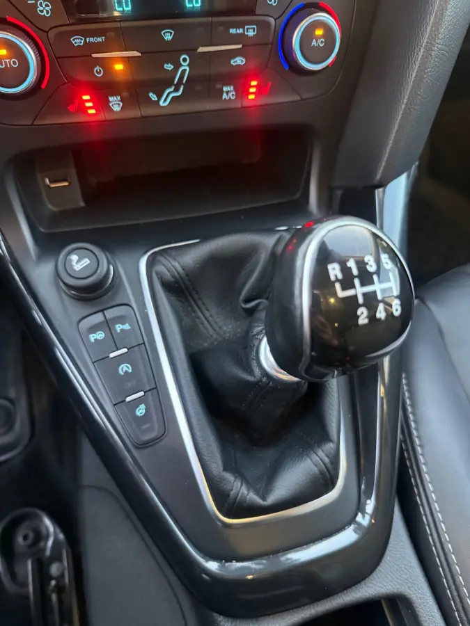 1.0 Titanium 1E EIG|NAVI|PDC|STUUR/STOEL VW/|CRUISE CONTROL|DEALER ONDERHOUDEN|