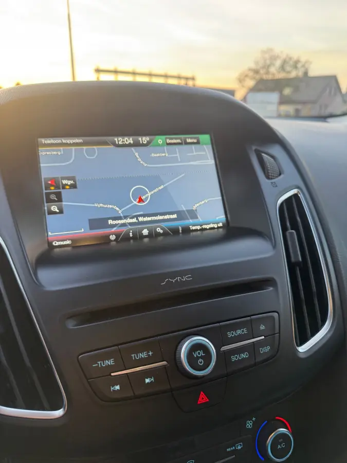 1.0 Titanium 1E EIG|NAVI|PDC|STUUR/STOEL VW/|CRUISE CONTROL|DEALER ONDERHOUDEN|