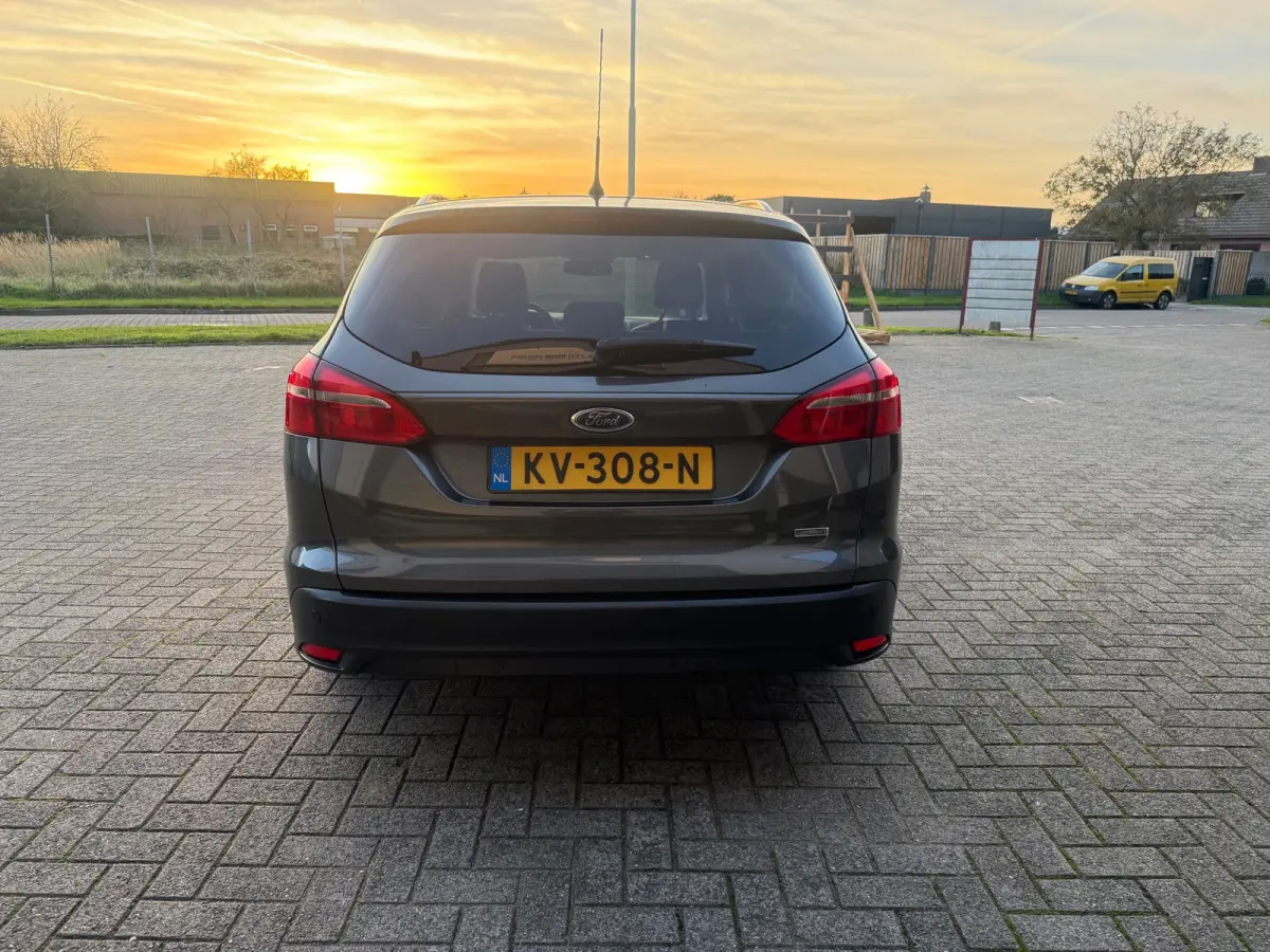 1.0 Titanium 1E EIG|NAVI|PDC|STUUR/STOEL VW/|CRUISE CONTROL|DEALER ONDERHOUDEN|